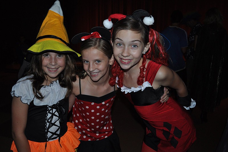 Mikaela Campbell, Skylar Homan and Caroline Cestaro are all in fifth grade.
