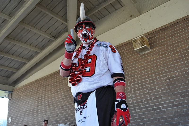 Tampa Bay Buccaneers Hall-of-Fame fan Keith Kunzig, known as Big Nasty, today spoke to children at Tara Elementary School about the importance of saying no to drugs. The event was part of Red Ribbon Week.