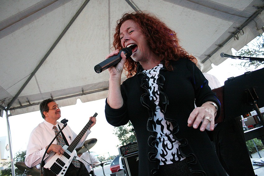 Melanie Massell and Hot Item brought a unique blend of pop, rock, Motown and oldies to Music on Main.