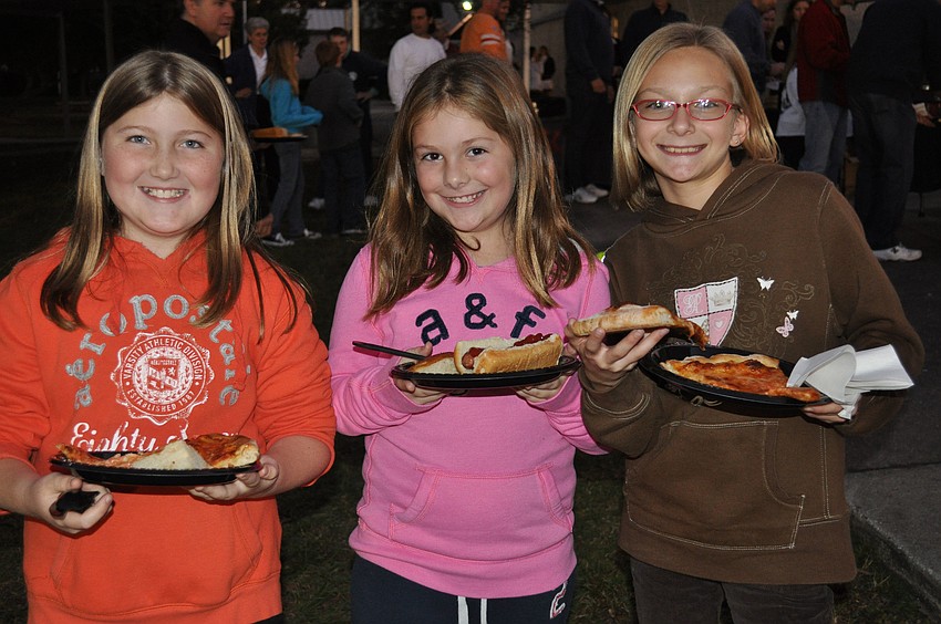 Emily McGregor, Ruby McGregor and Maggie Cool