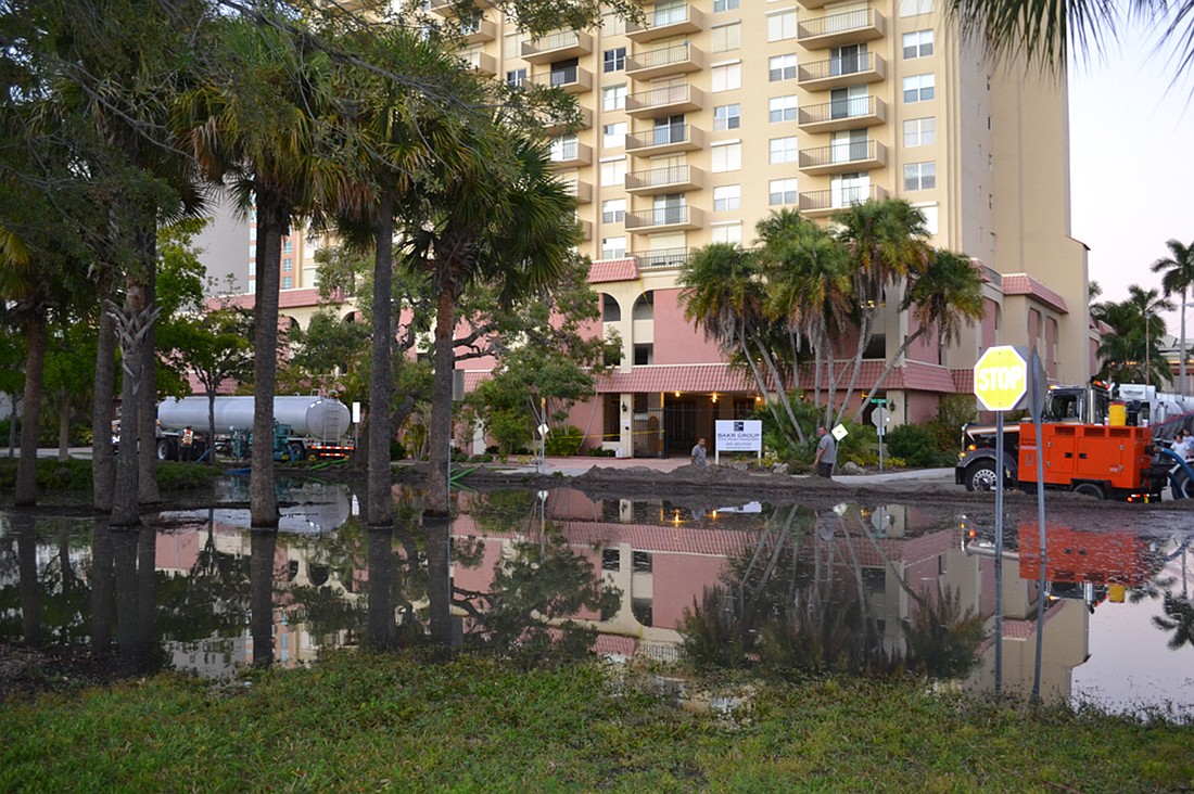 The leak, which was reported at 2:30 a.m. this morning, continues to flow and has created a lake on Gulfstream Avenue stretching almost from Main Street to Ringling Boulevard.