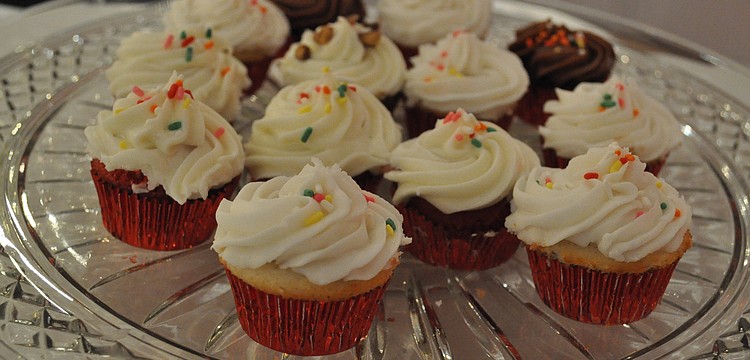 There were cocktails, appetizers and sweet treats scattered throughout the store for guests to eat.