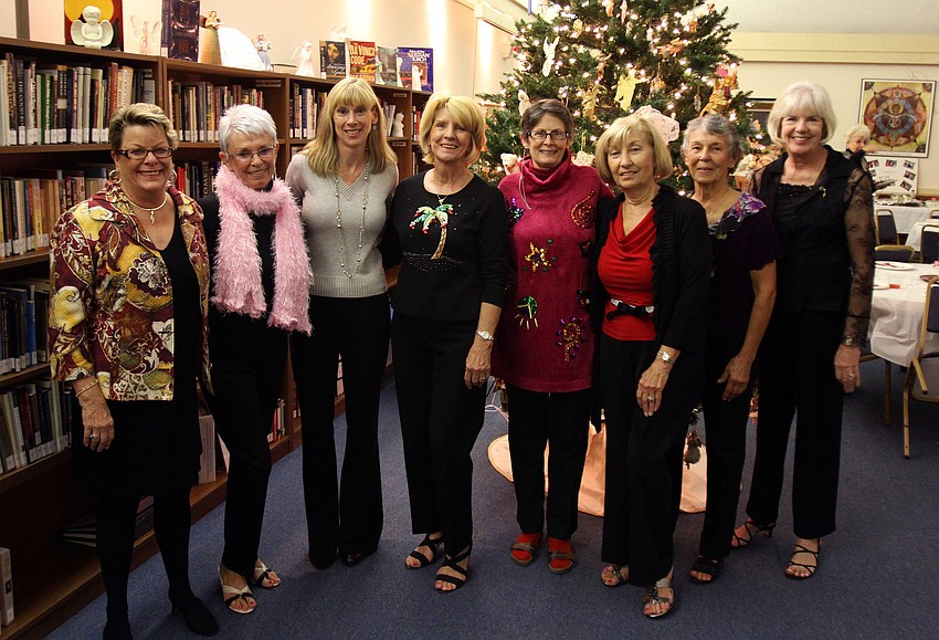 Barb Kerwin, Gail Wyer, Susan Tome, Barbara Gurchiek, Terri Noyes, Jinny Johnson, Jane Boehme and Judy Williams were the committee for the holiday party.