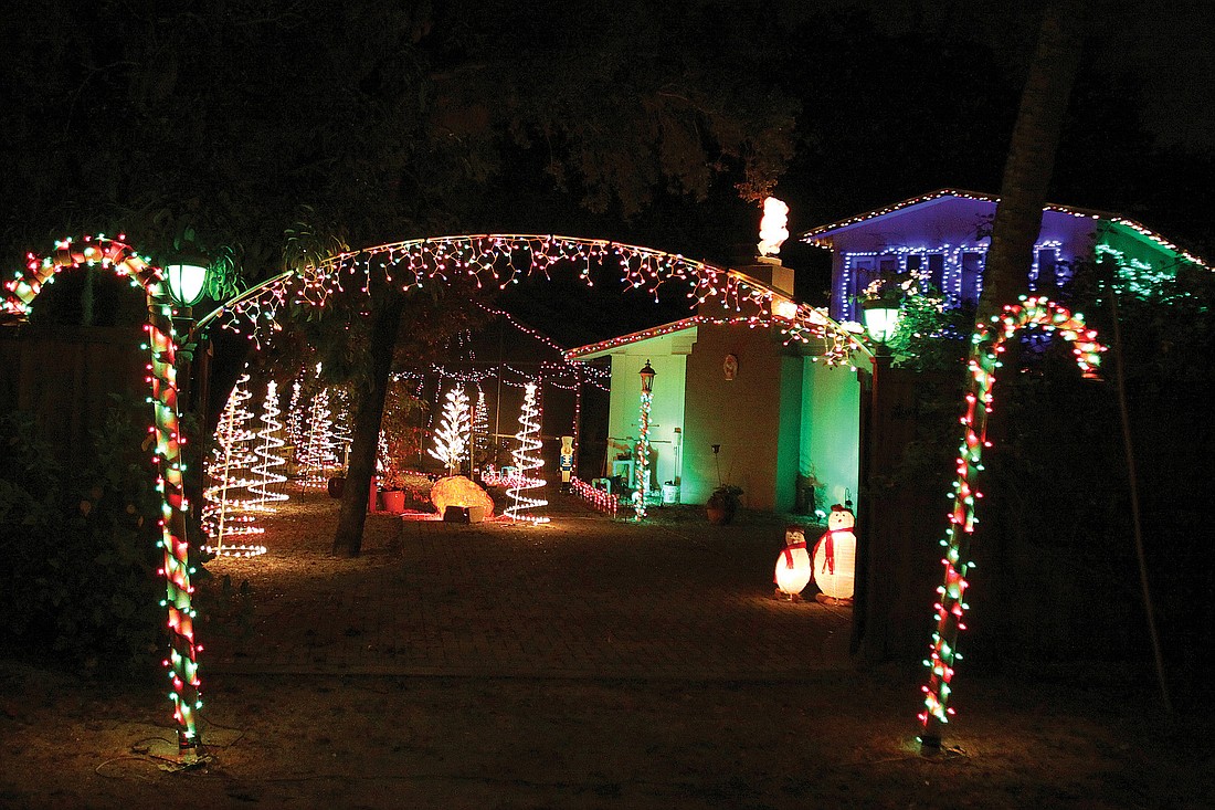This beauty was definitely the brightest star on Higel Avenue, dominating all the rest to become our top pick for decorated single-family homes in The Observer Group's Light Up the Key Contest for Siesta. Photos by Rachel S. O'Hara
