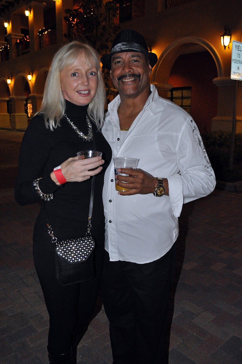 Lakewood Ranch residents Susan Cooke and Luis Martinez thoroughly enjoyed the evening.