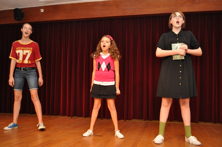 Jordan Boyer, Hannah Beatt and Savannah Clair