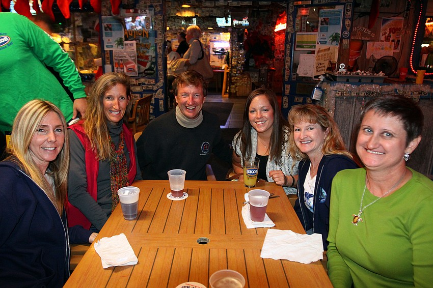 Lynn Byrd, Cyndi and Mike Seamon, Michelle Barbato, Kathy Klingelberger and Connie Murk