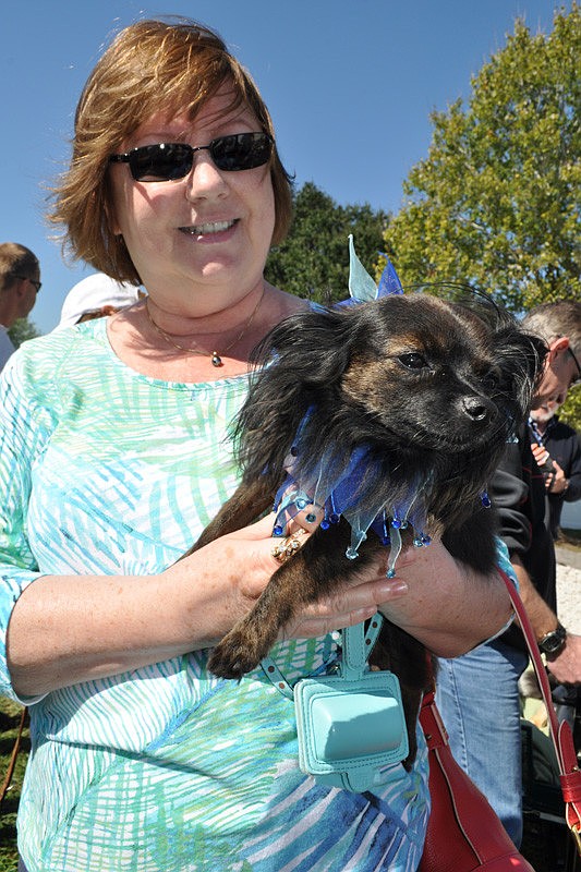 Hilda Dietter brought out her dog, Chip.