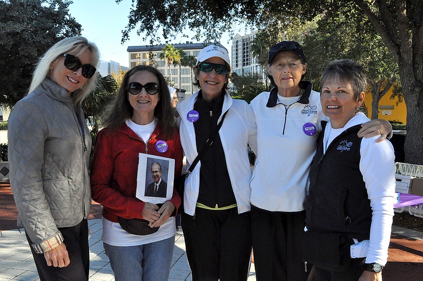 Sharon Martineau, Penelope Kingman, Holly Braun, Eve Wickwire and Patti Ostroski