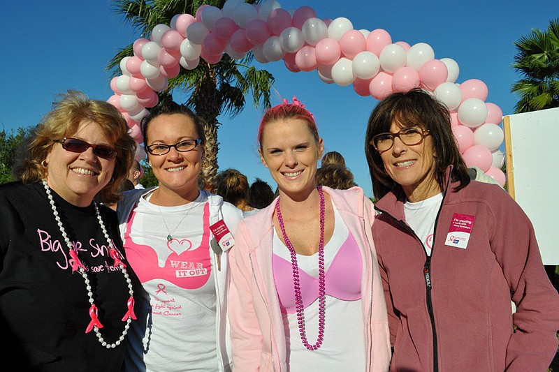 Pam Kelly, Lauren Deubert, Jennifer Yantz and Kathi Hurvitz were some of the first walkers.