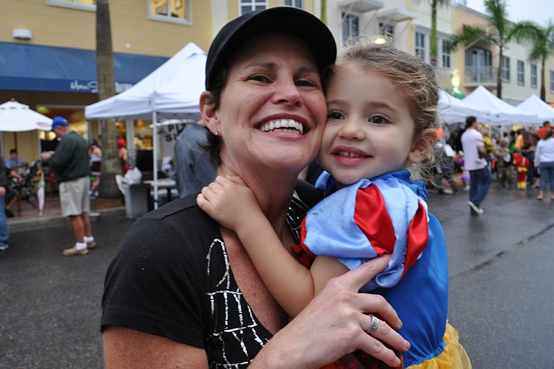 Paddi Juliano sepnt the evening with her daughter, Bella, and the rest of her family.