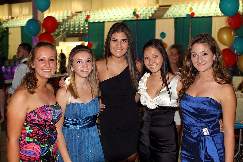 Sarah Lumley, Katlyn Jackson, Gabriella Zaccari, Malia Fushikoski and Emory Conetta