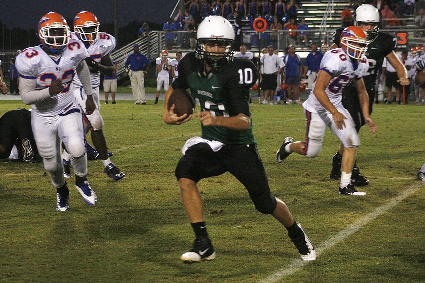 Quarterback Jeren Kowalewski made plays with his arm and his legs Friday.