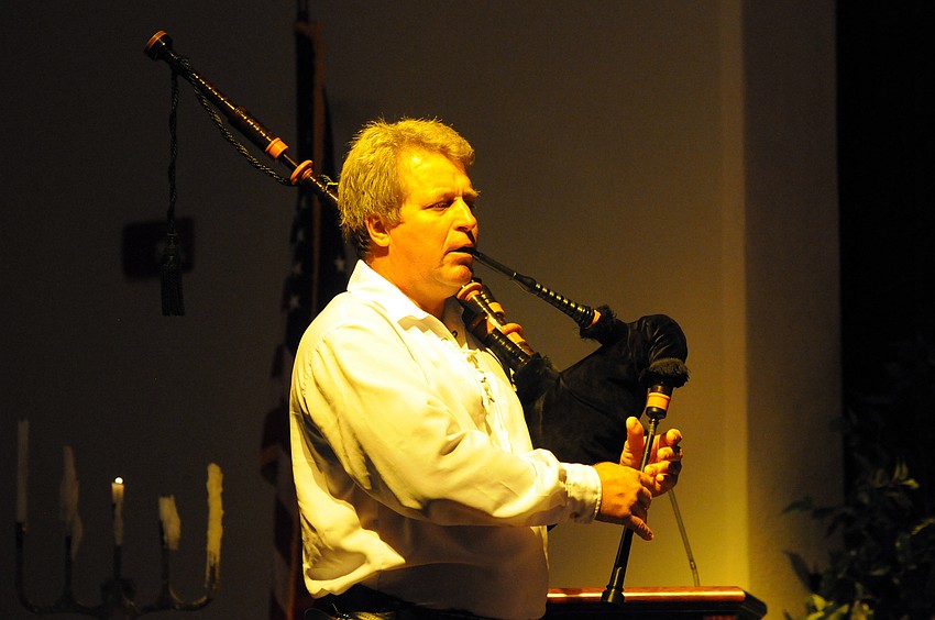 Gary Reinstrom played â€œAmazing Graceâ€ to close the ceremony.