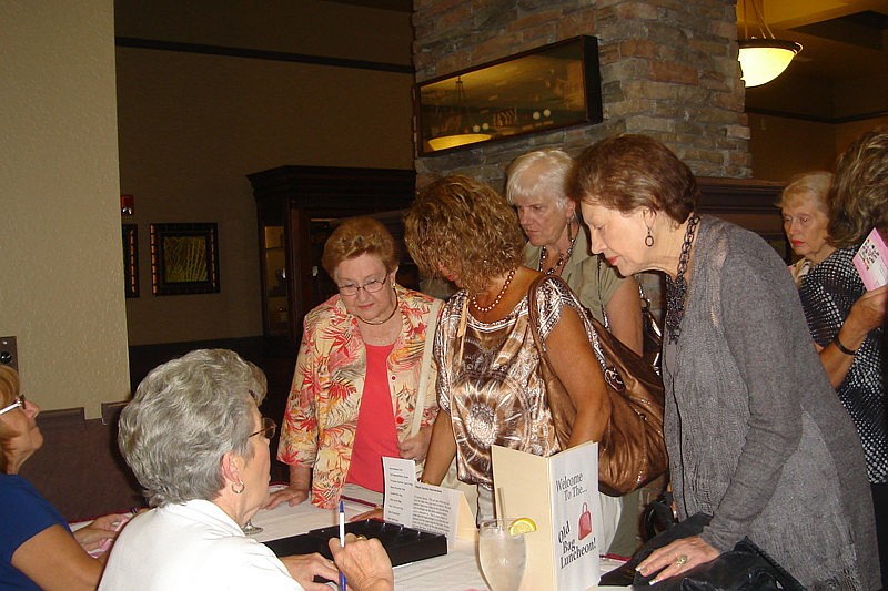 Ladies from Heritage Harbour were eager to register for the event.