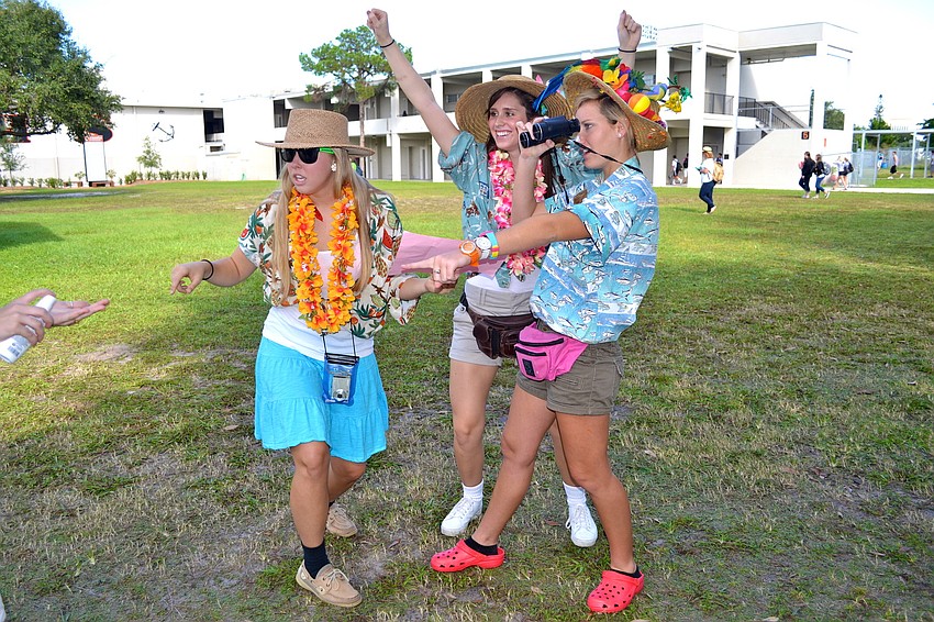 Kelli Ahles, Kelly Clark and Madison Lutz