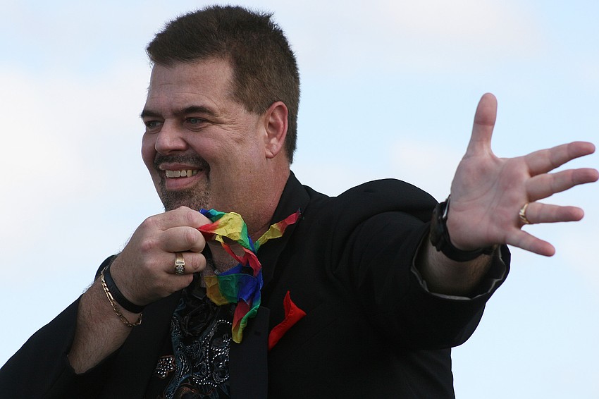 Magician Dallas Smith mesmerized the audience with his sleight-of-hand trickery.