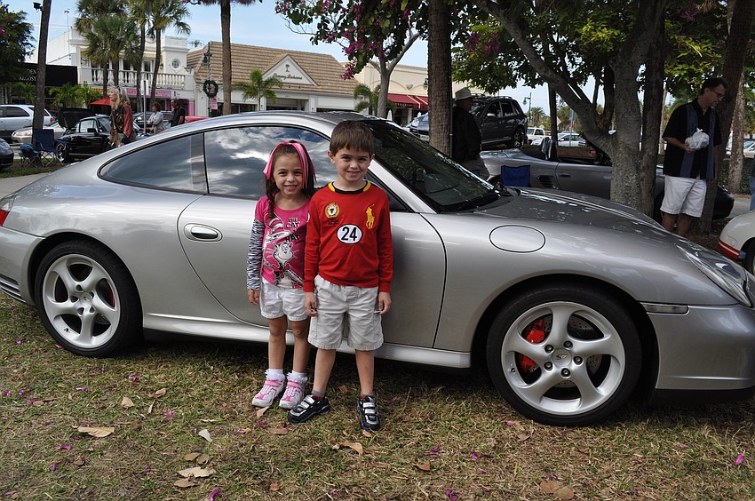 Mia and Camber Chiocca