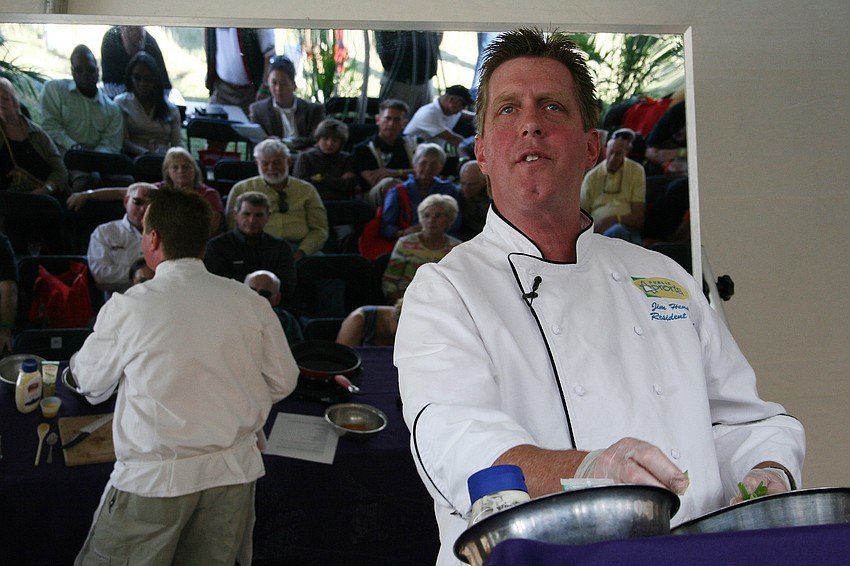 Publix Apron School Resident Chef Jim Hendry gave a cooking demonstration.