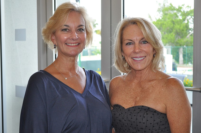 Sandra Rios and Lynn Weddington