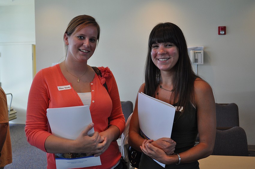 Elena Stanley and Jessie Eskay want to become volunteers.