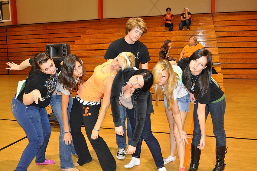 Kelsey McNatt, Sara DeMichieli, Alexa Wassmer, Stephen Wright, Johna Desrosiers, Brenna Griffith and Sarah Schmitz