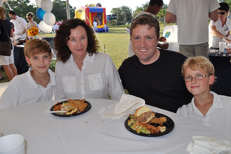Ethnan Flake enjoyed dinner with his parents, Brenda and Chester, and brother, Jacob.