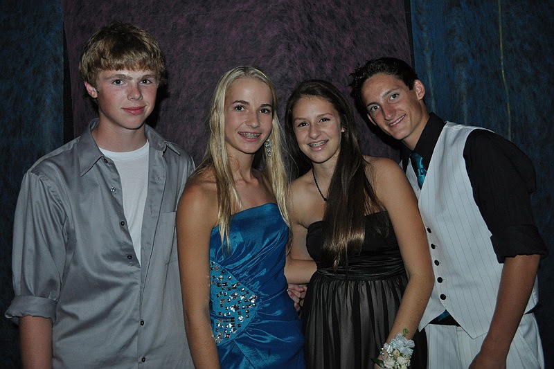 Bryan Kirshe, Natalie Buffett, Taylor Albano and Joey Mays