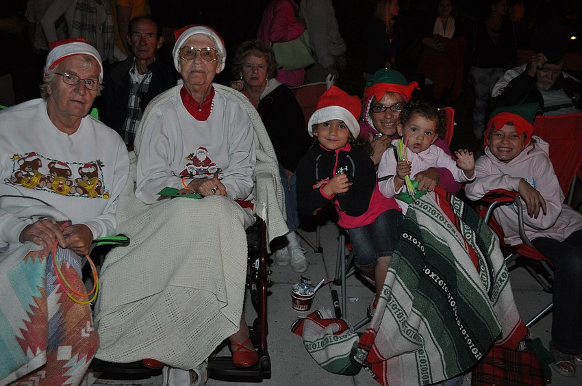 Diane Thibodeau, Frances Hoffman with Emiy, Heidi and Kasey Stancomb and Kitiln Thibodeau