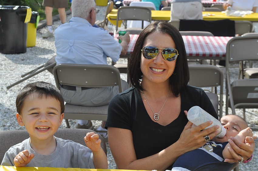 Hudson, Sara and Cole Perl