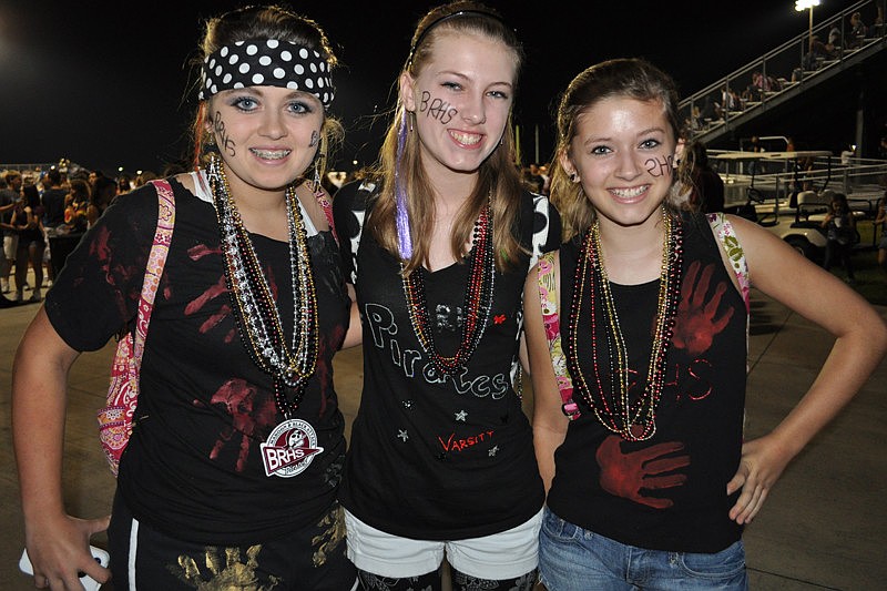 Betsy Abrams, Alyssa Page and Syklar Veltri are all freshmen.