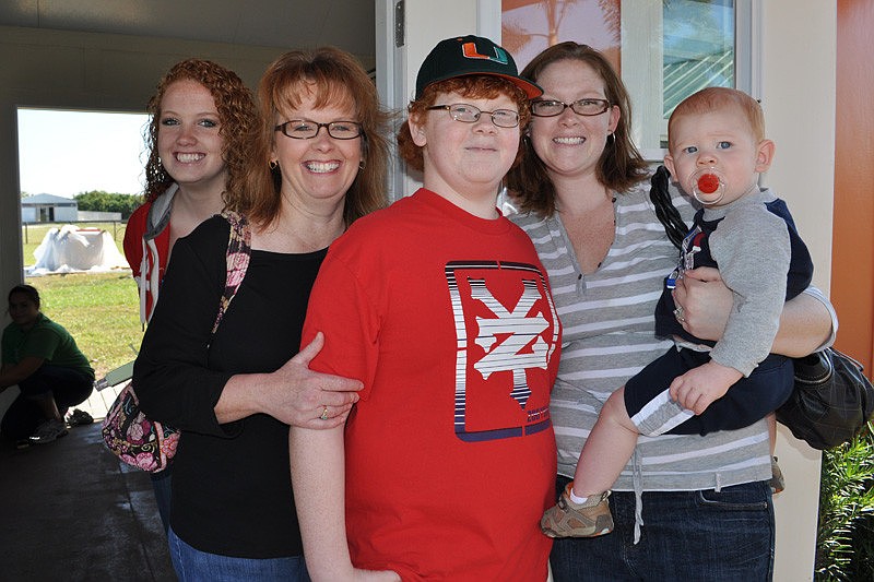 Lauren, Kelly and Thomas Wootten with Jessica and Reef McMaster