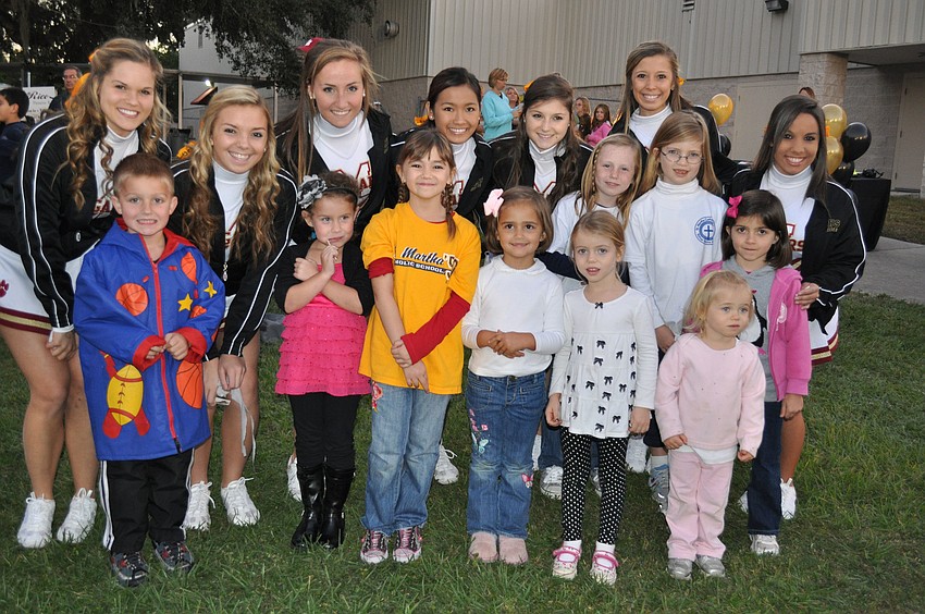 (Back row) Katie Rodman, Ali Stallings, Marlee Jones, Sydney Womeldorph, Brittany Gang, Sam Spano, Cristina Greco (front row:) Blake Diamond, Kennedy Atwood, Piper Yaegley, Ellie Blitz, Josie Maloni, Lauren Reboul, Emma Burd, Annie Maloni  and Emmie Lutz