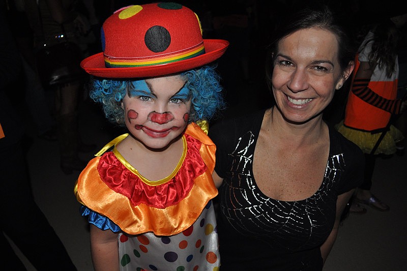 Abbie Becher, 4, spent part of the evening with her aunt, Tracy Shamonsky.