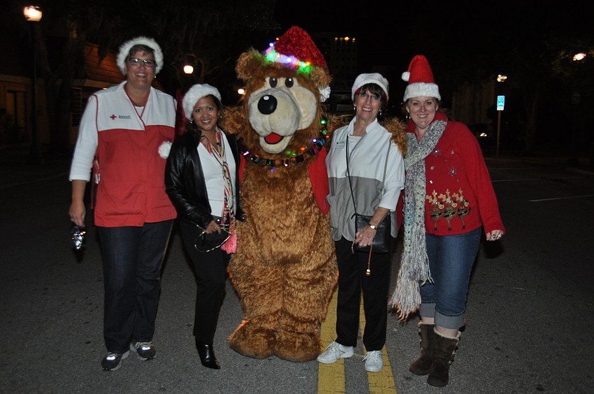Chris Pornell, Beverly Arias, Mr. Bear, Cindy Desmond and Lori Piekarz with American Red Cross