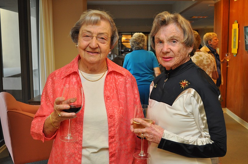 Ila Preti and Dorothy Evans