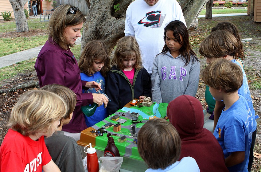 Sara Kane of the Sarasota Bay Estuary Program does a presentation about water pollution.