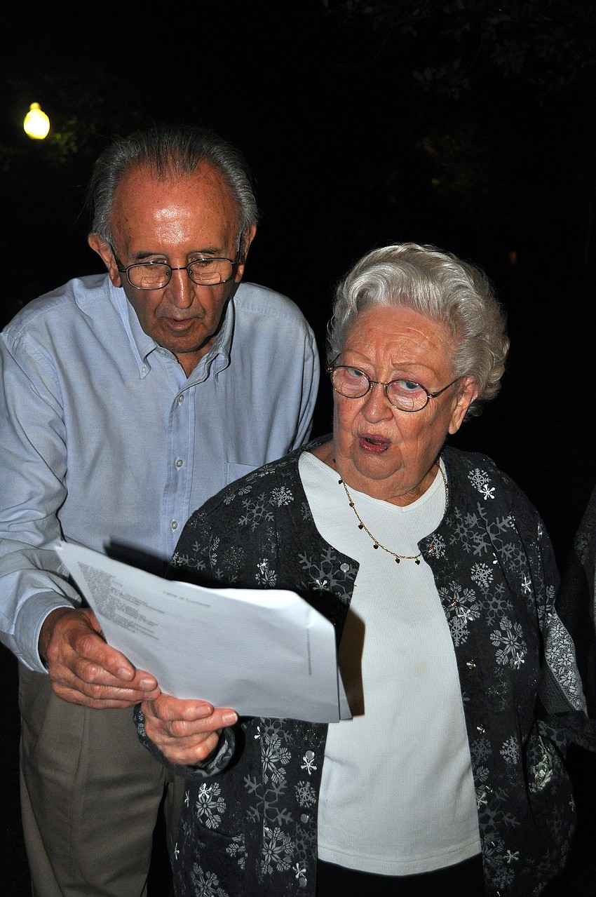 Al and Yvonne Hafner had fun singing Christmas Carols during the Laurel Park Holiday Party.