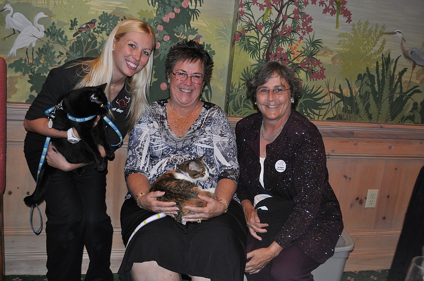 Lauren Inderbitzin, Martha McKlveen and Mary Budd