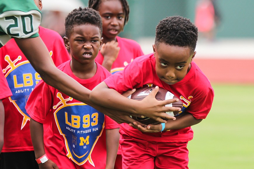 NFL PLAY 60 Kids' Day, Local Sports