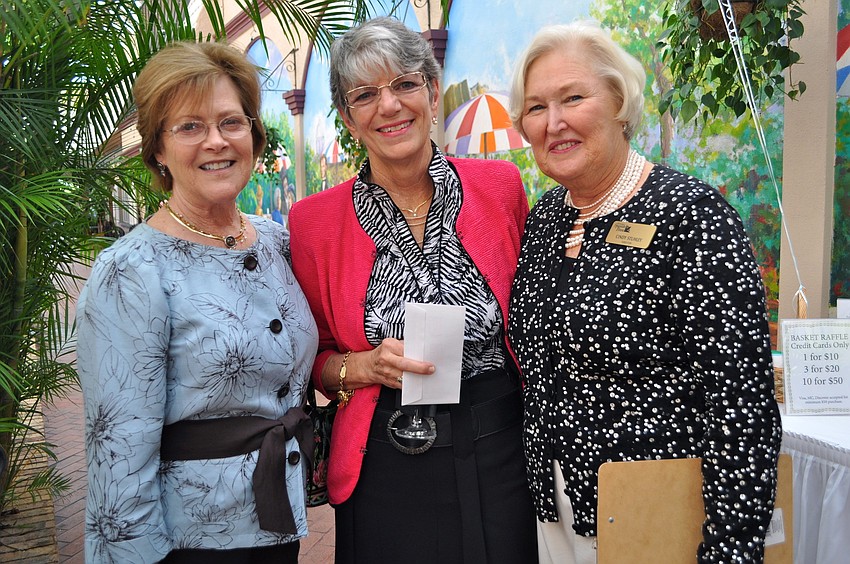 Kristi Bundrant, Betsy Shindlebower and Cindy Stuhley