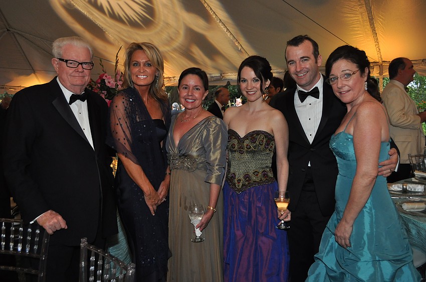 Bob Carr, Pam Kendall-Rijos, Kathryn Carr, Dr. Jo and Sam Montgomery and Angela Montgomery