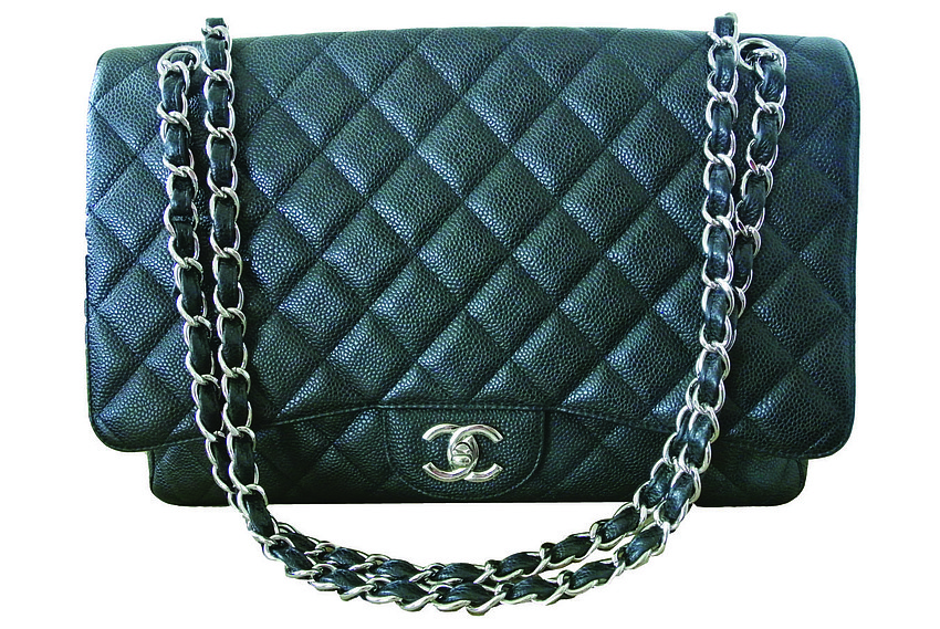 CAVIAR CHANEL HANDBAG
<br><br>
â€œYou can dress up or down with this bag and it goes with everything. It was a great investment, as I will have this bag forever.â€