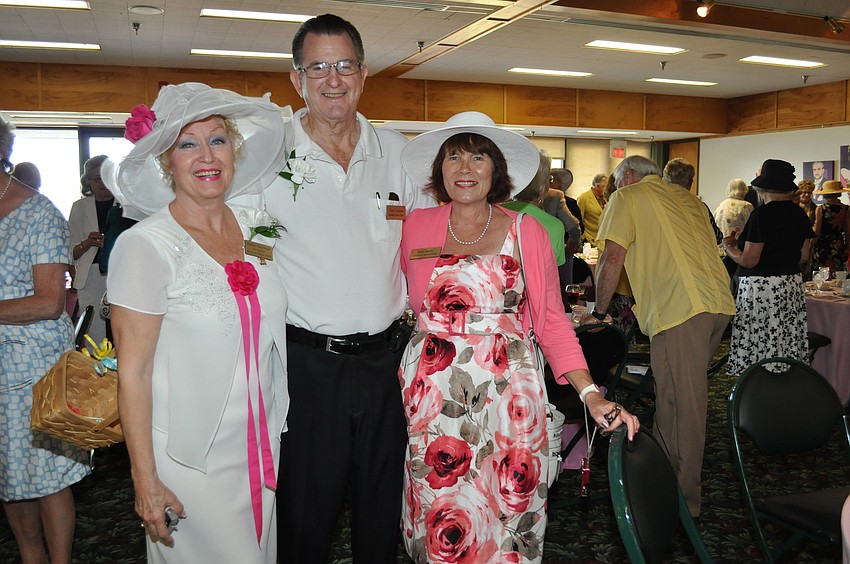 Co-Chairwoman Bobbi Garibaldi-Sanders, John Sanders and Co-Chairwoman Ruth Bader