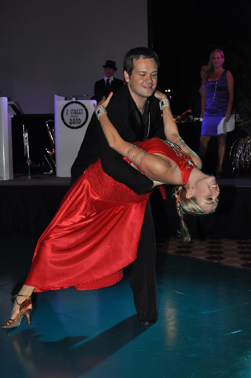 This couple wowed guests with their amazing dance routines.