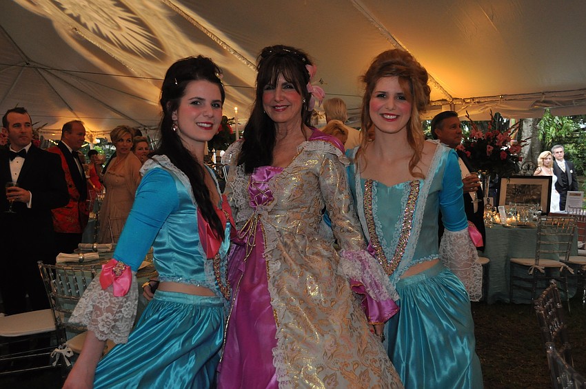 Zoe, Sheila and Haley DeLeon