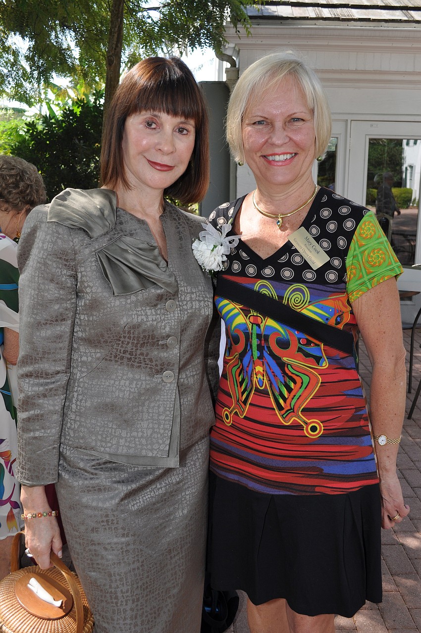 Lynda Doery and Sarasota Orchestra Association President Mary Cook