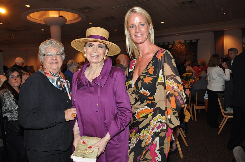 Judy Fiala with Co-Chairwomen Annette Scherman and Chris Pfahler