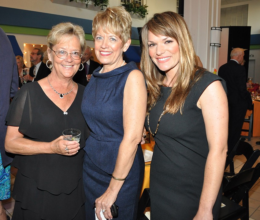 Jane Icely, Susanne Wise and Erika Wise Borland