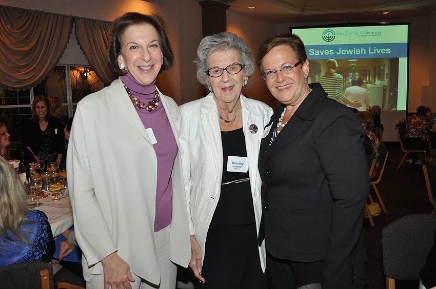 Sue Jacobson, Dorothy Jacobson and Jocelyn Stevens